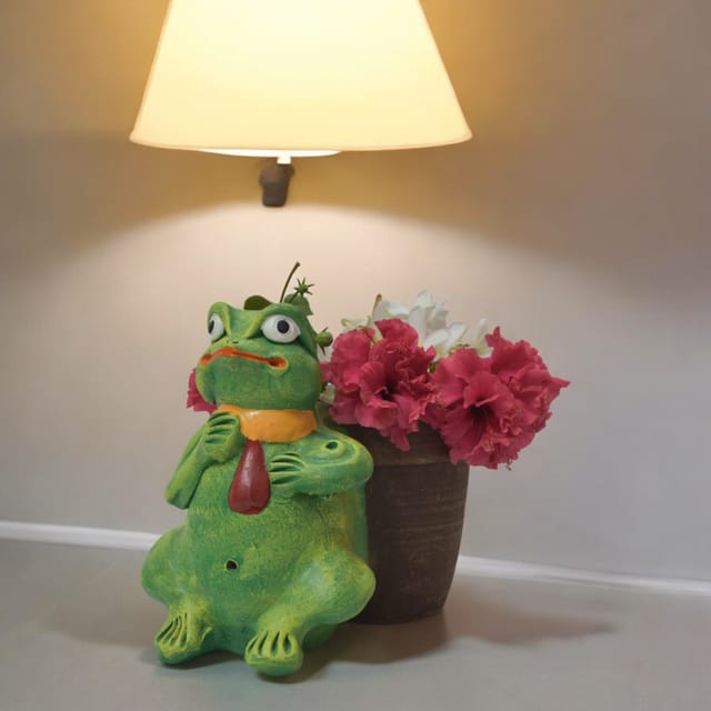 CLAYBI Greeny The Frog: Terracotta Animal Planter for Home, Office, and Garden (7+ Inches)